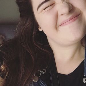 Meet your Posher, Jenna